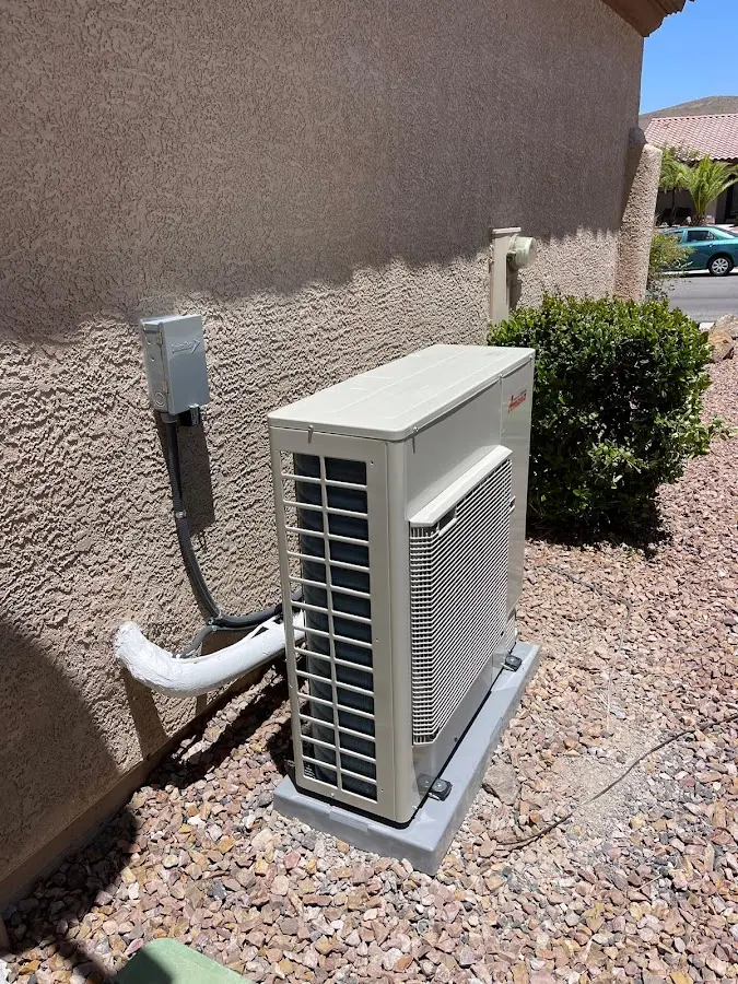 Residential air conditioning condenser unit in Spanish Fort